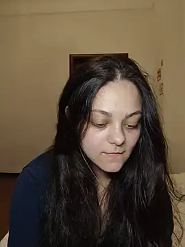 Snapshot of _Mikky_lil_ chatting on July 2026 08:15:02 PM Mikky lil online show from July 2026 08:15:02 PM