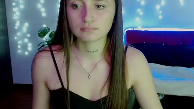 LucyArcy online show from April 2026 09:39:33 PM