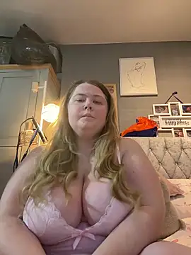 Stareyesash online show from April 2026 08:21:01 PM