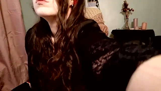 Snapshot of missclochette chatting on June 2026 12:30:01 PM missclochette online show from June 2026 12:30:01 PM
