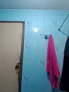 YilingAndAlan online show from April 2026 01:41:01 AM