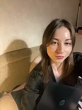 MillaLiie online show from May 2026 08:47:02 PM