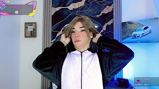 Snapshot of moon_sweet- chatting on June 2026 03:09:02 AM moon sweet- online show from June 2026 03:09:02 AM