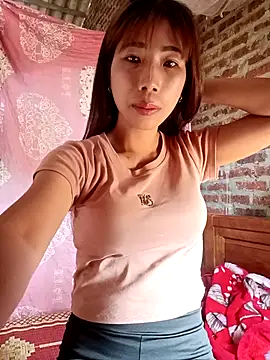 Snapshot of Elena_Mia chatting on April 2026 07:34:01 AM Elena Mia online show from April 2026 07:34:01 AM