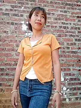Snapshot of Elena_Mia chatting on May 2026 12:07:01 AM Elena Mia online show from May 2026 12:07:01 AM