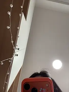 cutelingling01 online show from April 2026 12:39:01 PM