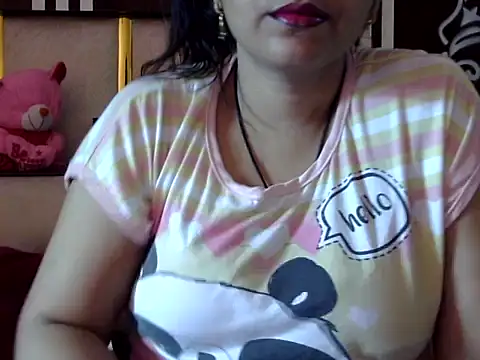 Sexy Mahekk online show from June 2026 11:01:01 AM