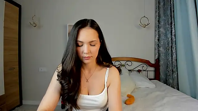 Snapshot of ameliyaa_sun chatting on May 2026 04:25:02 PM ameliyaa sun online show from May 2026 04:25:02 PM