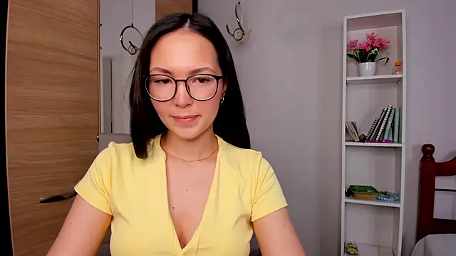 Snapshot of ameliyaa_sun chatting on May 2026 03:23:01 AM ameliyaa sun online show from May 2026 03:23:01 AM