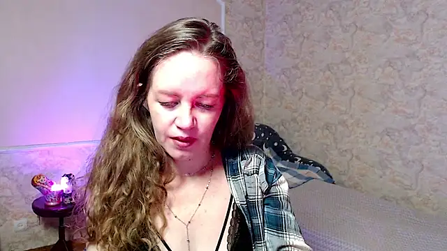 Snapshot of Fern_Lust chatting on May 2026 09:39:02 AM Fern Lust online show from May 2026 09:39:02 AM