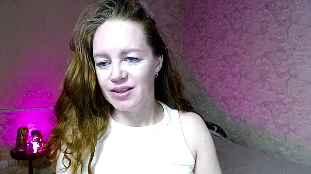 Fern Lust online show from July 2026 09:41:02 PM