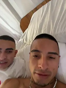 willclayy online show from May 2026 01:06:01 PM