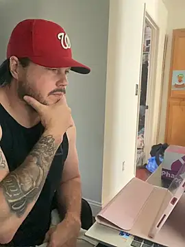 Snapshot of guerritoChulo89 chatting on April 2026 03:35:02 PM guerritoChulo89 online show from April 2026 03:35:02 PM