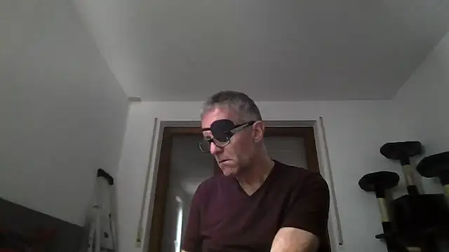 Snapshot of BiBoy4Al chatting on April 2026 03:32:01 PM BiBoy4Al online show from April 2026 03:32:01 PM