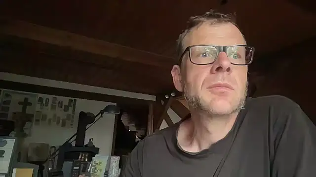 Snapshot of o_florian_o1 chatting on June 2026 05:36:02 AM o florian o1 online show from June 2026 05:36:02 AM
