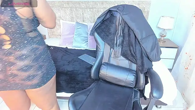 lula  love online show from April 2026 03:26:02 AM