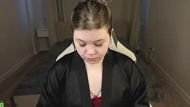 Snapshot of Kristen_Gibbs chatting on May 2026 12:51:02 AM Kristen Gibbs online show from May 2026 12:51:02 AM