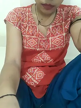 Snapshot of Riya_rani7 chatting on July 2026 01:39:02 PM Riya rani7 online show from July 2026 01:39:02 PM
