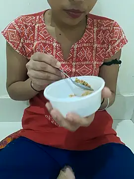 Snapshot of Riya_rani7 chatting on July 2026 03:59:02 PM Riya rani7 online show from July 2026 03:59:02 PM