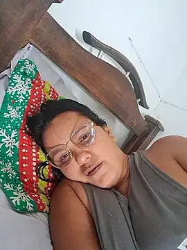 Snapshot of Samanta-42 chatting on May 2026 08:25:02 PM Samanta-42 online show from May 2026 08:25:02 PM