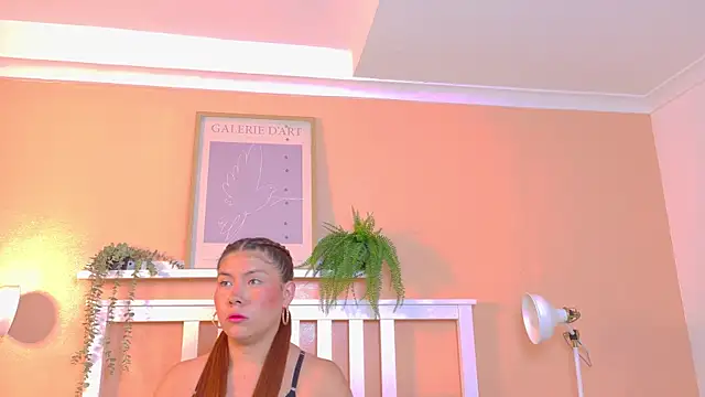 Snapshot of SofiaDiamond_ chatting on April 2026 07:23:01 PM SofiaDiamond online show from April 2026 07:23:01 PM