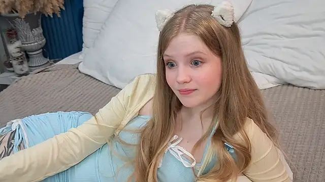 Snapshot of LilianHowards chatting on July 2026 08:43:02 AM LilianHowards online show from July 2026 08:43:02 AM