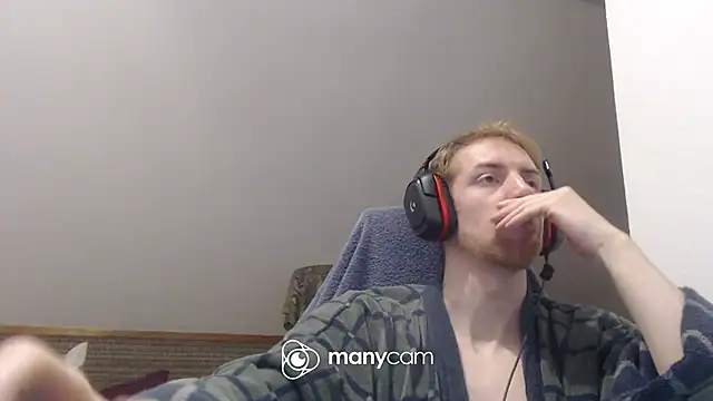 Milkyman7 online show from December 2025 09:11:01 PM