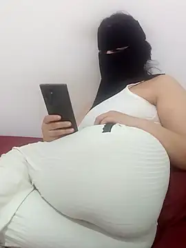 Youmy love26 online show from May 2026 11:05:01 AM