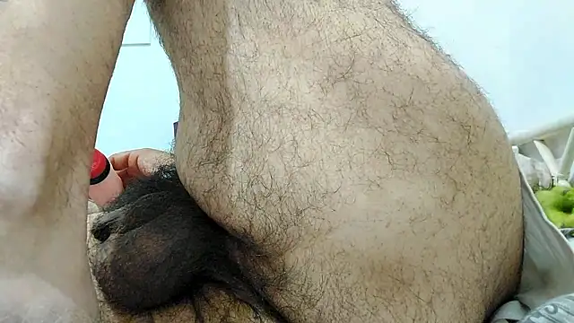 merenda2105 online show from April 2026 08:31:02 PM