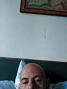 merenda2105 online show from May 2026 02:56:02 PM