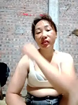 Snapshot of Tieuthu2 chatting on April 2026 06:09:01 PM Tieuthu2 online show from April 2026 06:09:01 PM