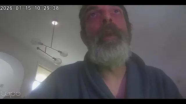 Snapshot of Reza_3hands_of_ chatting on January 2026 10:31:01 AM Reza 3hands of online show from January 2026 10:31:01 AM