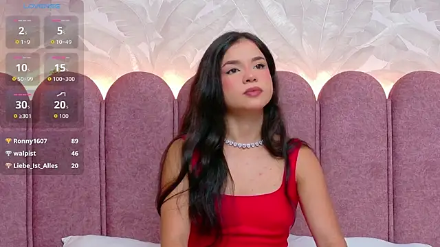 Snapshot of Valeria-Beltran chatting on July 2026 03:07:02 PM Valeria-Beltran online show from July 2026 03:07:02 PM