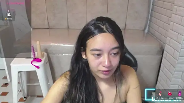 Snapshot of Little_Samy_v chatting on May 2026 09:13:01 PM Little Samy v online show from May 2026 09:13:01 PM