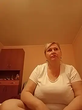 I amVeronicle online show from June 2026 01:43:02 PM
