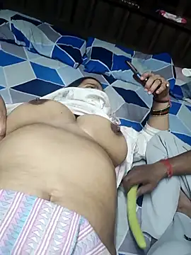 Snapshot of shivanic chatting on April 2026 10:24:02 AM shivanic online show from April 2026 10:24:02 AM