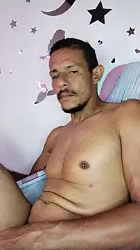 Snapshot of El_junior21 chatting on May 2026 01:38:01 PM El junior21 online show from May 2026 01:38:01 PM