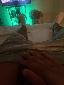 rcruz91 online show from April 2026 04:26:01 AM