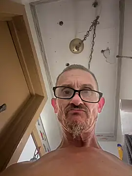 Scottieloco online show from July 2026 08:35:01 PM