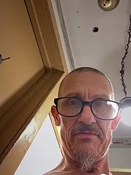 Scottieloco online show from July 2026 04:38:02 AM