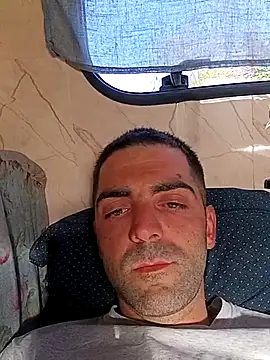 alieno napoletano online show from April 2026 04:09:02 PM