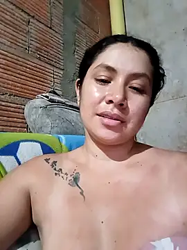 MiaDesireAndWildLover online show from May 2026 04:40:01 AM