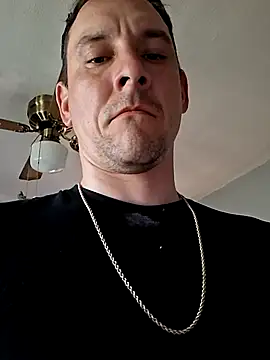 Snapshot of JGWntwrth86 chatting on April 2026 10:45:02 PM JGWntwrth86 online show from April 2026 10:45:02 PM