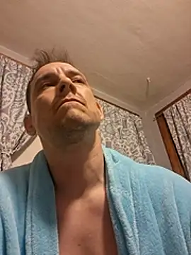 Snapshot of JGWntwrth86 chatting on July 2026 03:45:02 AM JGWntwrth86 online show from July 2026 03:45:02 AM