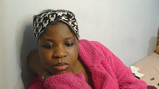 Snapshot of julianaa19 chatting on July 2026 05:29:02 PM julianaa19 online show from July 2026 05:29:02 PM