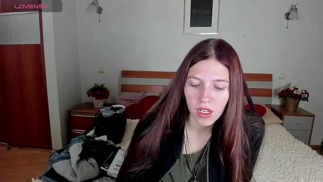 Snapshot of MaryRapunzel chatting on April 2026 07:09:02 PM MaryRapunzel online show from April 2026 07:09:02 PM