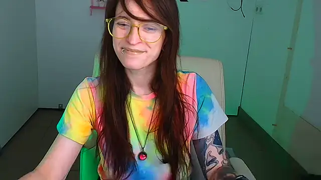 Snapshot of Luna_Tantra chatting on July 2026 02:01:01 PM Luna Tantra online show from July 2026 02:01:01 PM