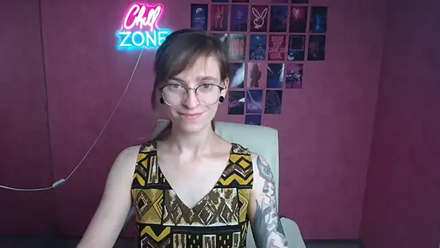 Snapshot of Luna_Tantra chatting on July 2026 11:34:01 PM Luna Tantra online show from July 2026 11:34:01 PM