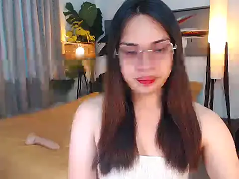 Snapshot of Tssassy chatting on April 2026 03:24:02 AM Tssassy online show from April 2026 03:24:02 AM