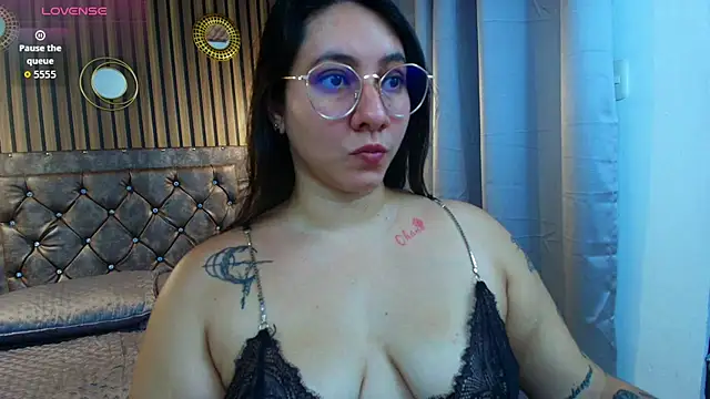 Agata Monroe online show from May 2026 07:19:02 PM